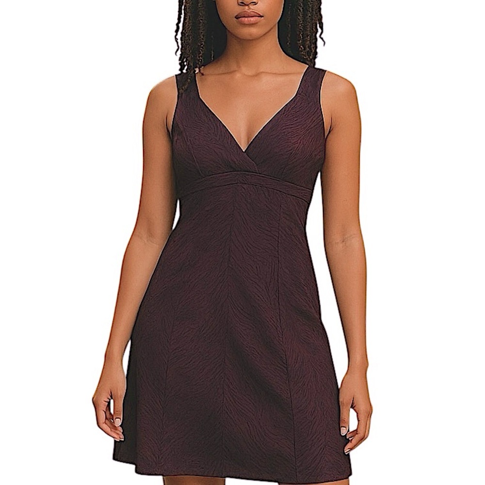 Max Studio Specialty Products. Burgundy/Black Dress. Sz L.